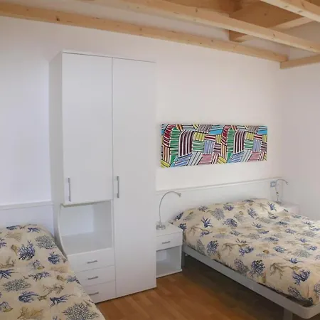 Tranquil Townhomes Close To The In * ביביונה